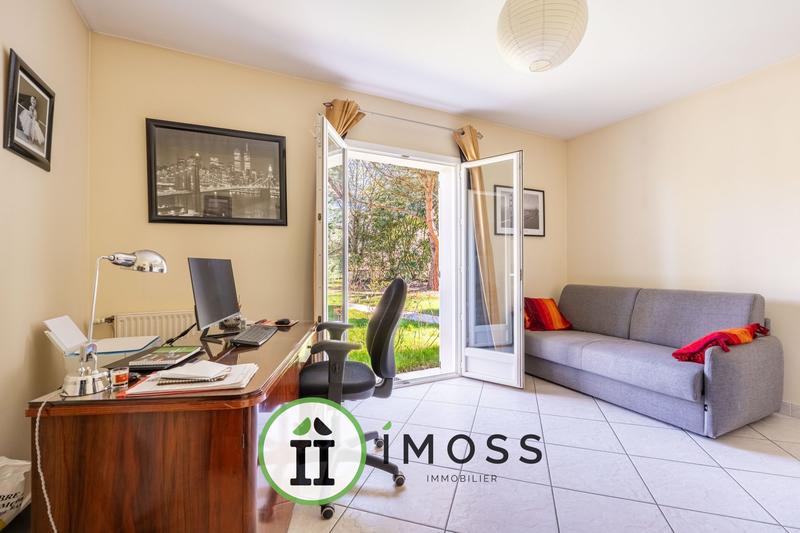 Maison contemporaine - 197 m² - 5 pièces