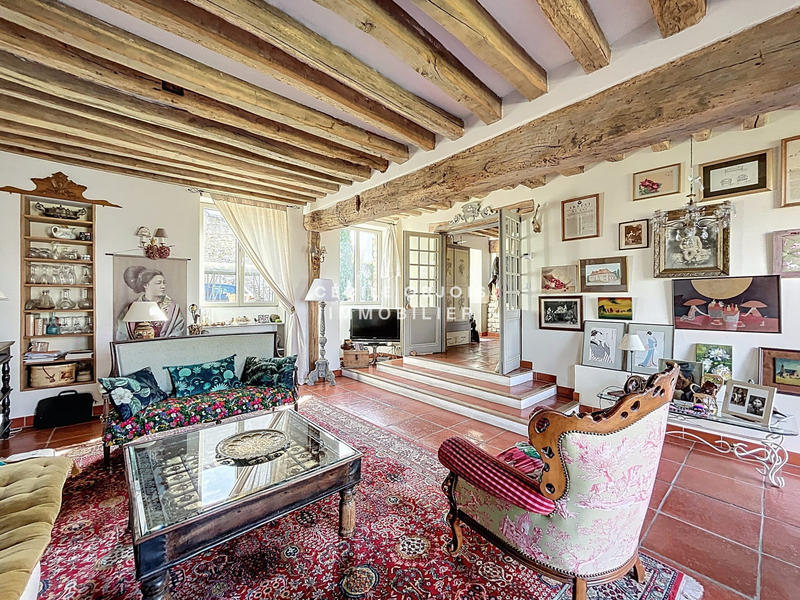 Maison - 189 m² - 6 pièces