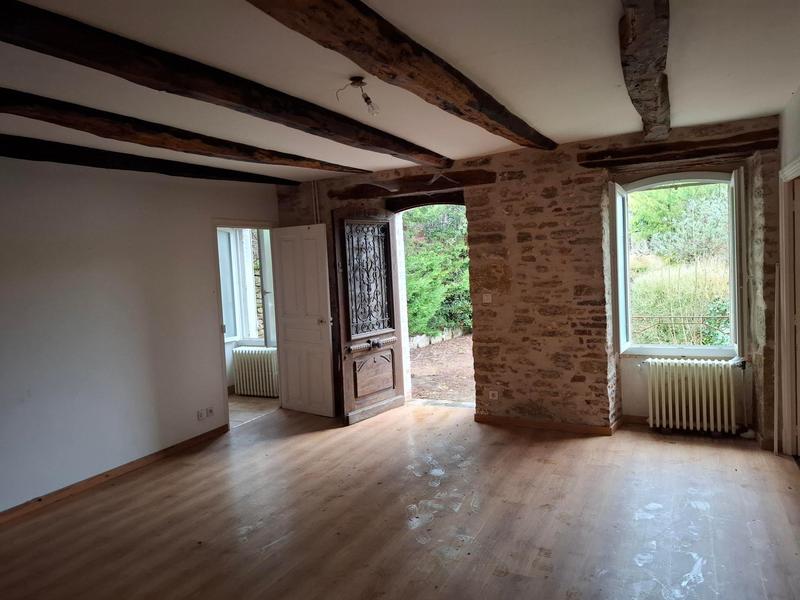 Maison - 180 m² - 8 pièces