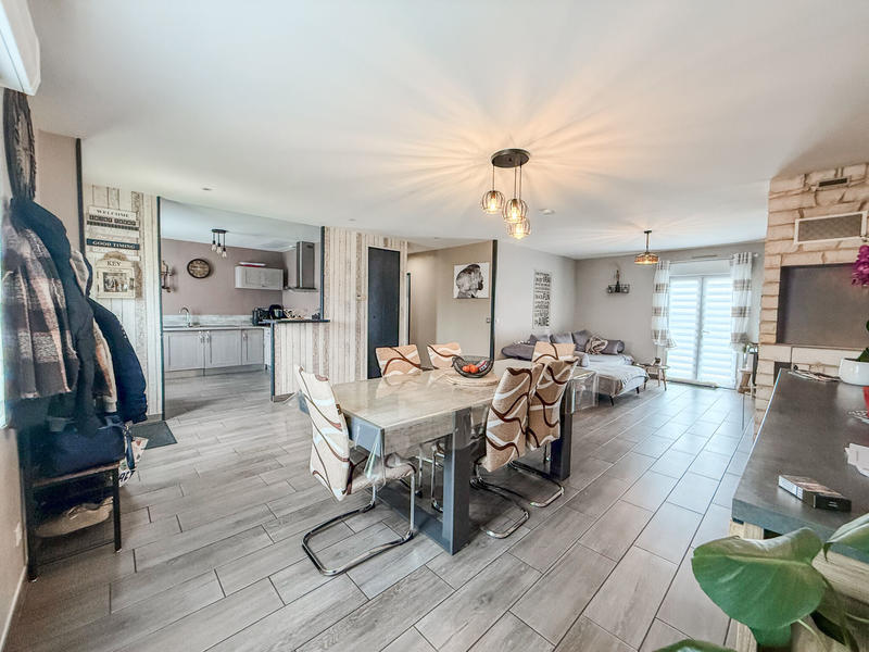 Maison - 100 m² - 4 pièces