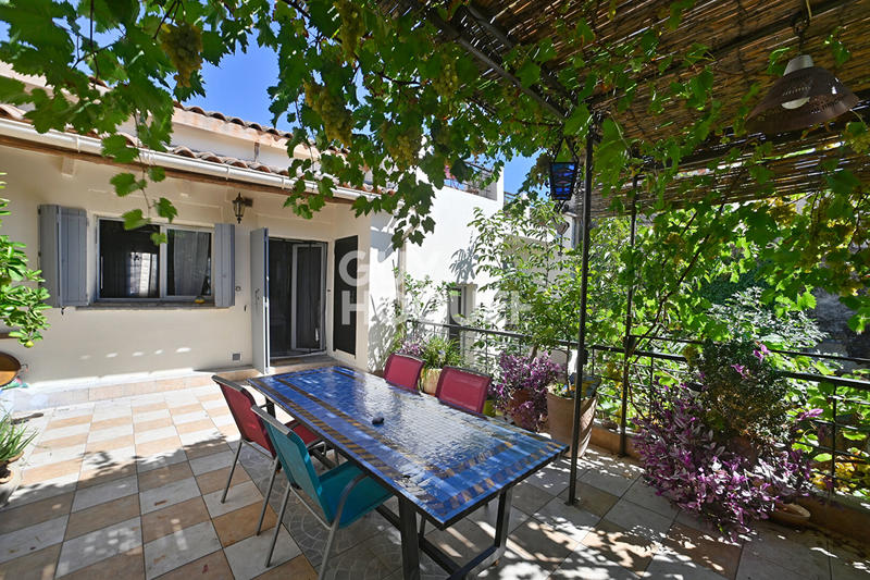 Maison de ville - 170 m² - 6 pièces