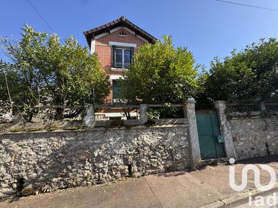 Maison - 80 m² - 4 pièces