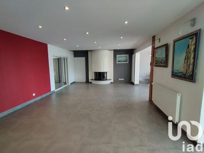 Maison - 427 m² - 14 pièces