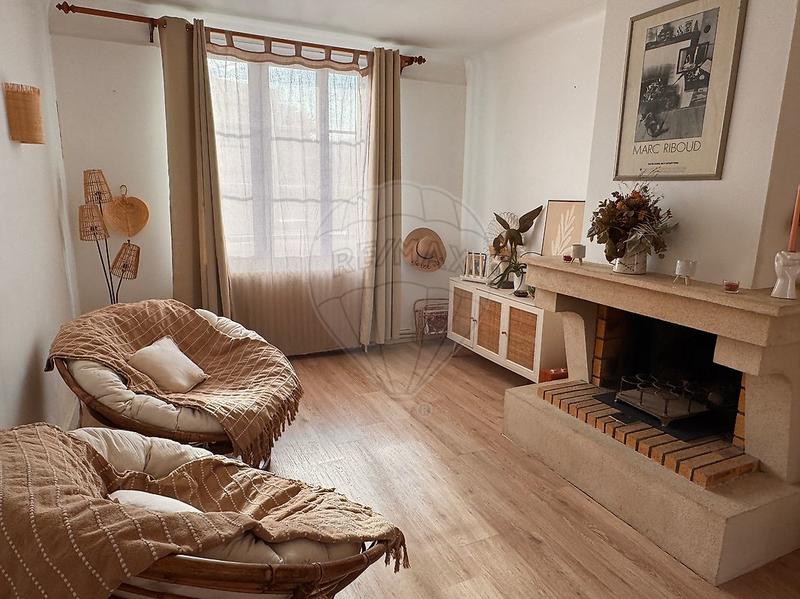 Maison - 96 m² - 4 pièces