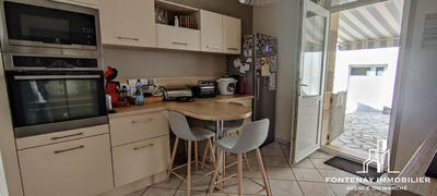 Maison - 96 m² - 4 pièces