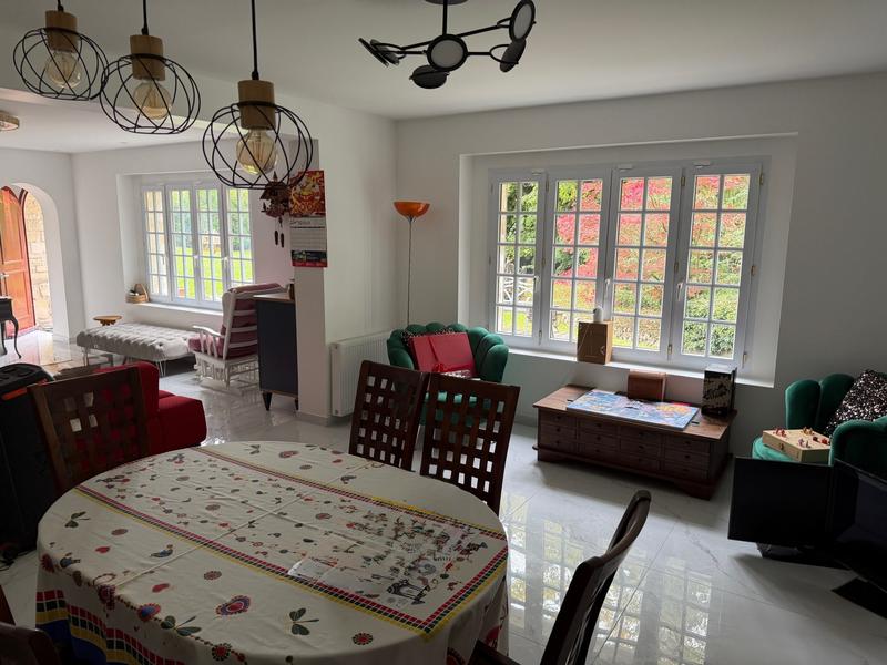 Maison ancienne - 107 m² - 10 pièces