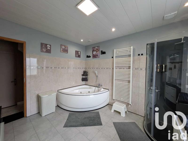 Maison - 103 m² - 4 pièces