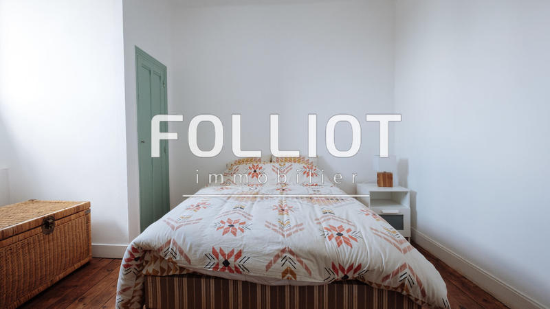 Maison - 226 m² - 9 pièces