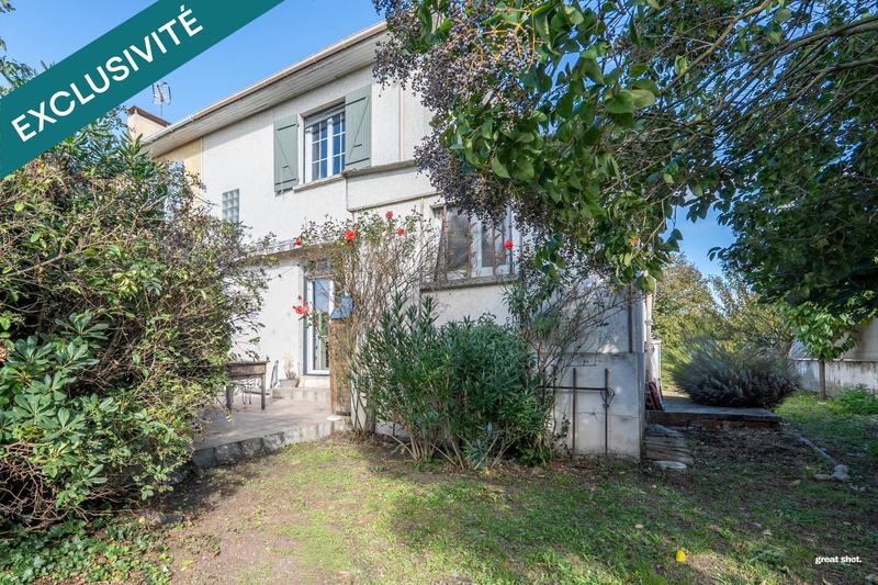 Maison - 92 m² - 5 pièces