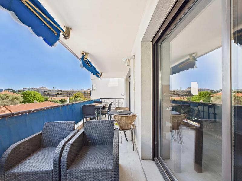 Appartement - 85 m² - 4 pièces