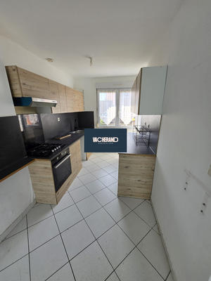 Maison - 86 m² - 4 pièces