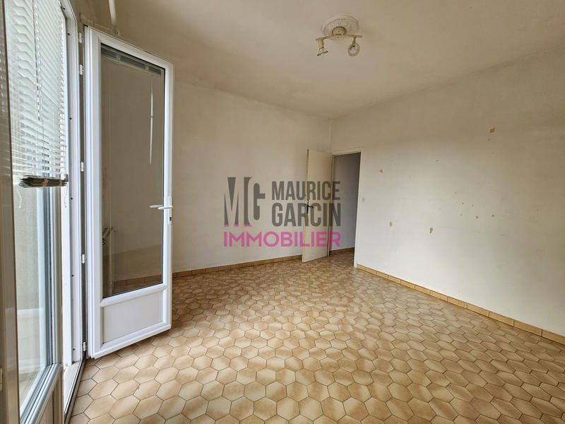 Villa - 200 m² - 6 pièces