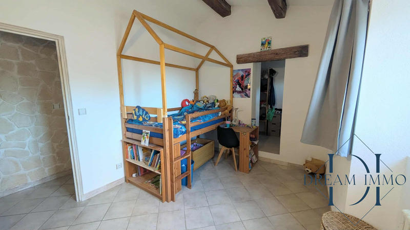 Maison - 276 m² - 7 pièces