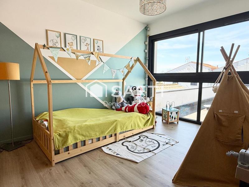 Maison - 163 m² - 5 pièces