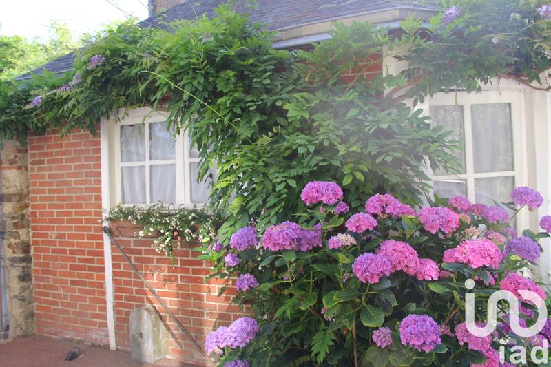 Maison - 216 m² - 13 pièces