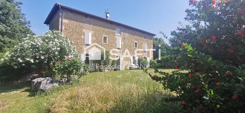 Maison - 206 m² - 8 pièces