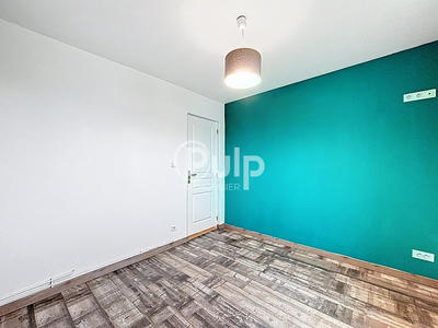 Pavillon - 120 m² - 6 pièces