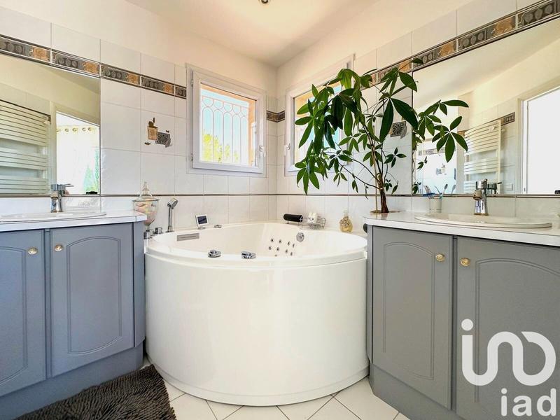 Maison de maîtres - 203 m² - 5 pièces