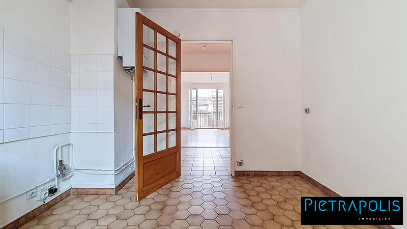 Appartement - 94 m² - 4 pièces