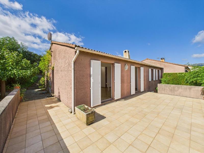 Villa - 98 m² - 5 pièces