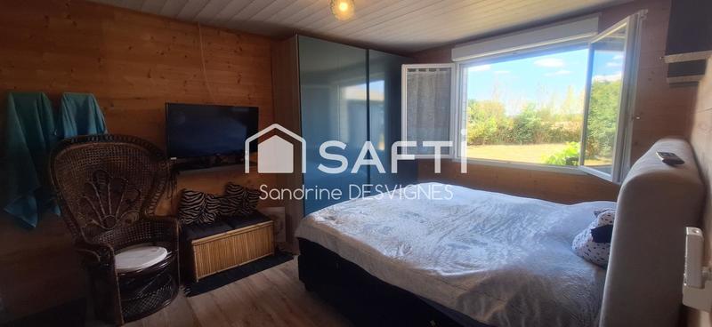 Maison - 240 m² - 9 pièces