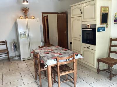 Maison - 174 m² - 8 pièces