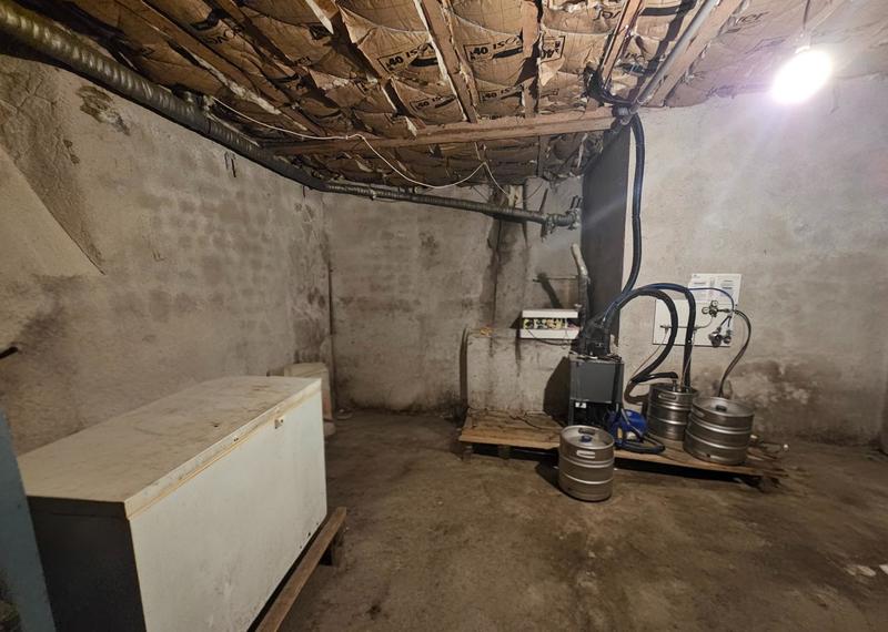 Local commercial - 80 m² - 1 pièce