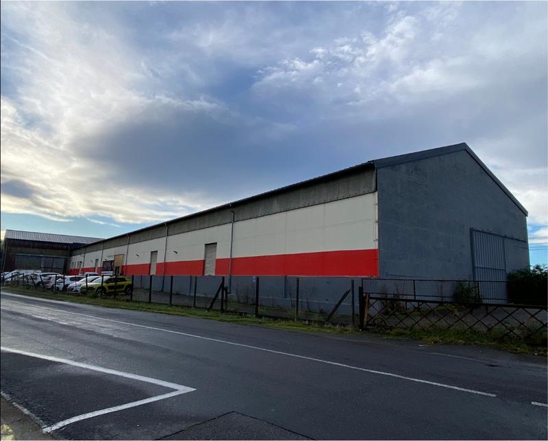 Local commercial - 1 580 m²