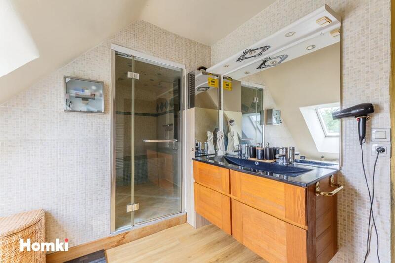 Maison - 135 m² - 5 pièces