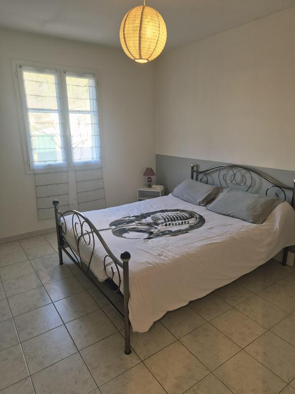 Villa - 90 m² - 4 pièces