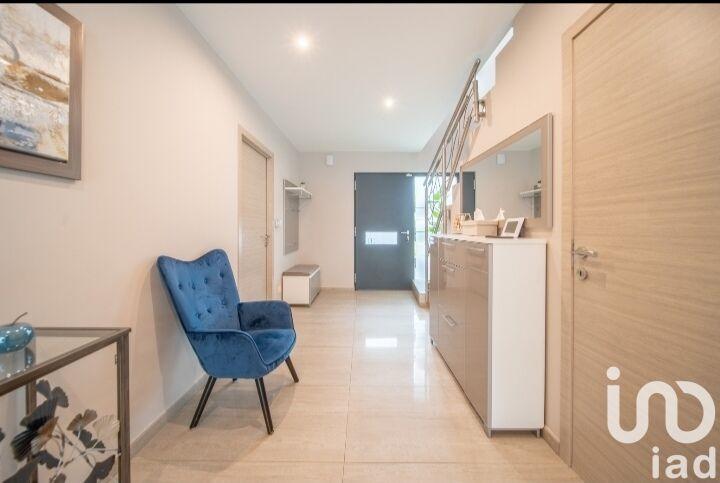 Maison de maîtres - 220 m² - 7 pièces