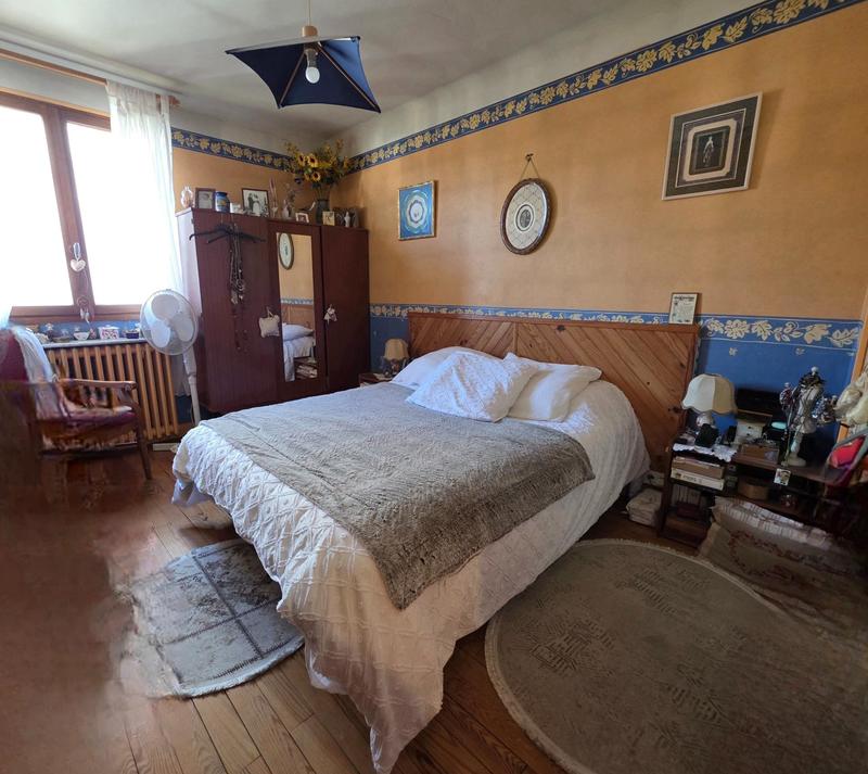 Maison - 86 m² - 5 pièces