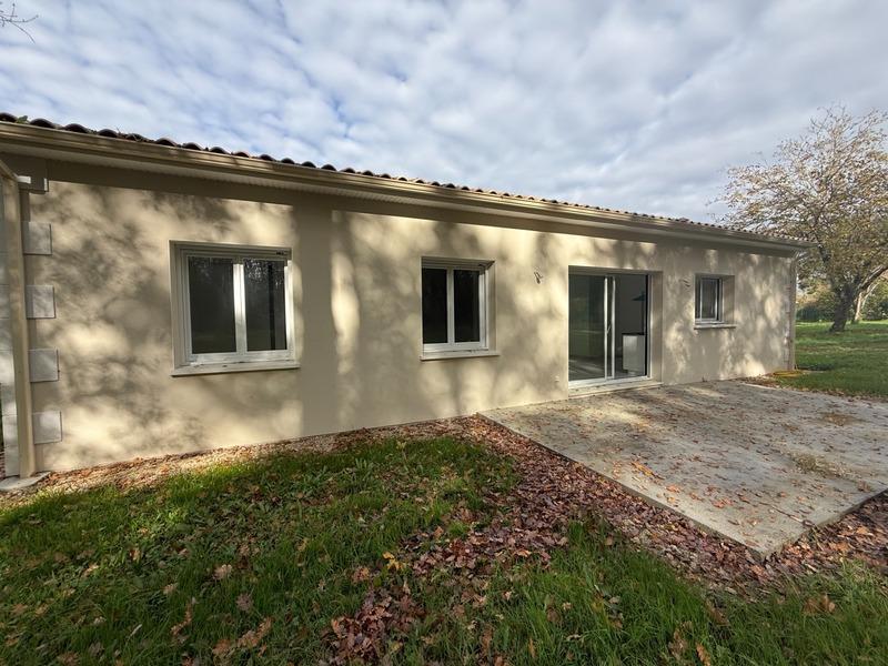 Maison - 94 m² - 4 pièces