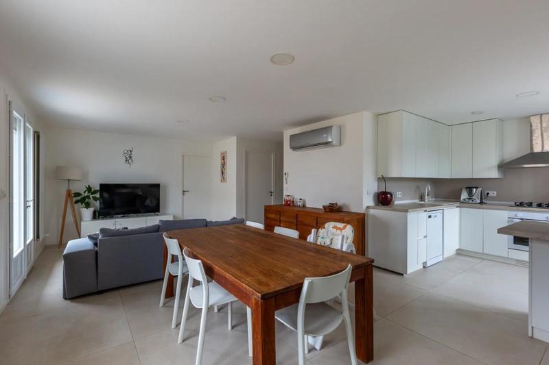 Maison - 85 m² - 3 pièces