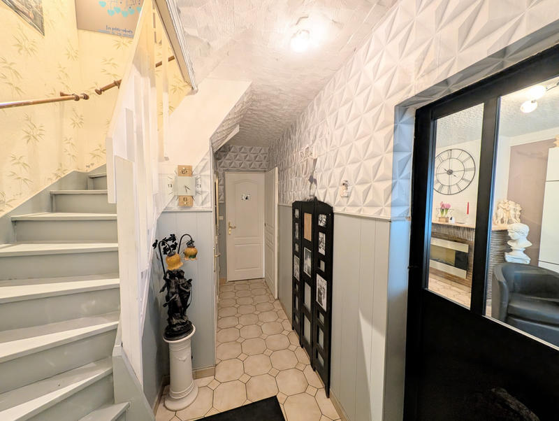 Maison - 85 m² - 4 pièces