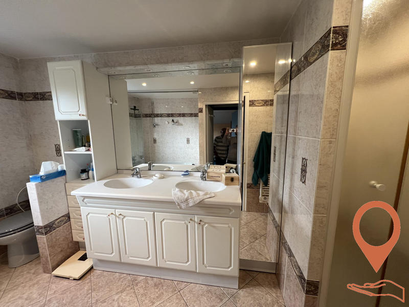 Maison contemporaine - 162 m² - 9 pièces