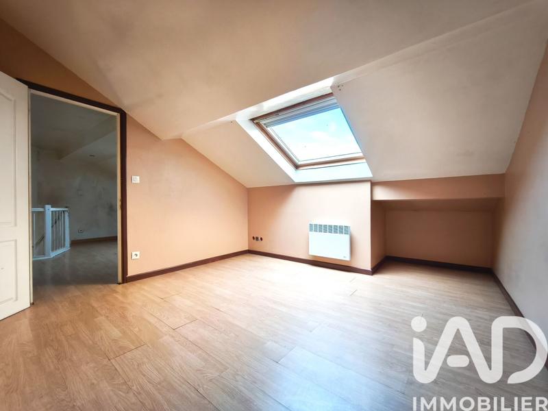 Maison - 83 m² - 5 pièces