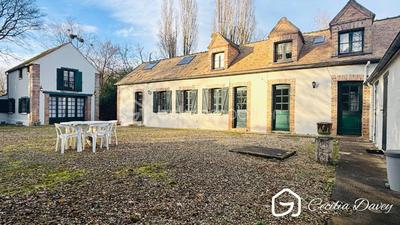 Propriété - 165 m² - 6 pièces