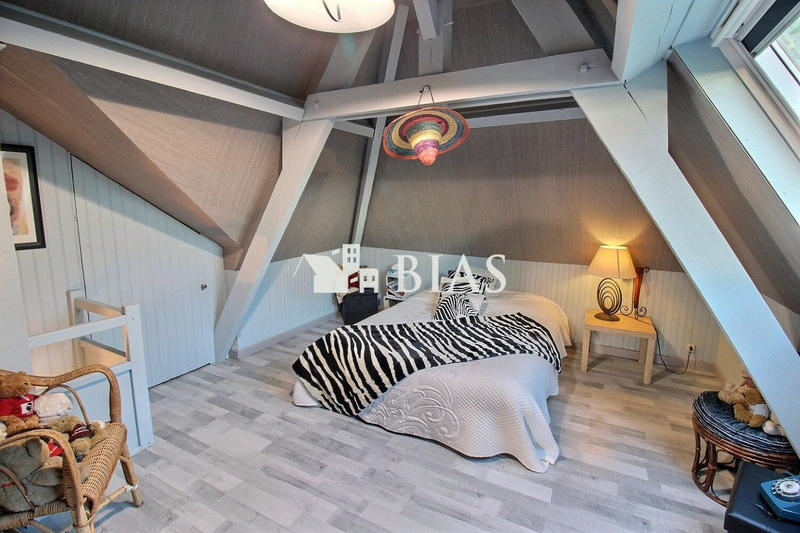 Maison - 147 m² - 8 pièces