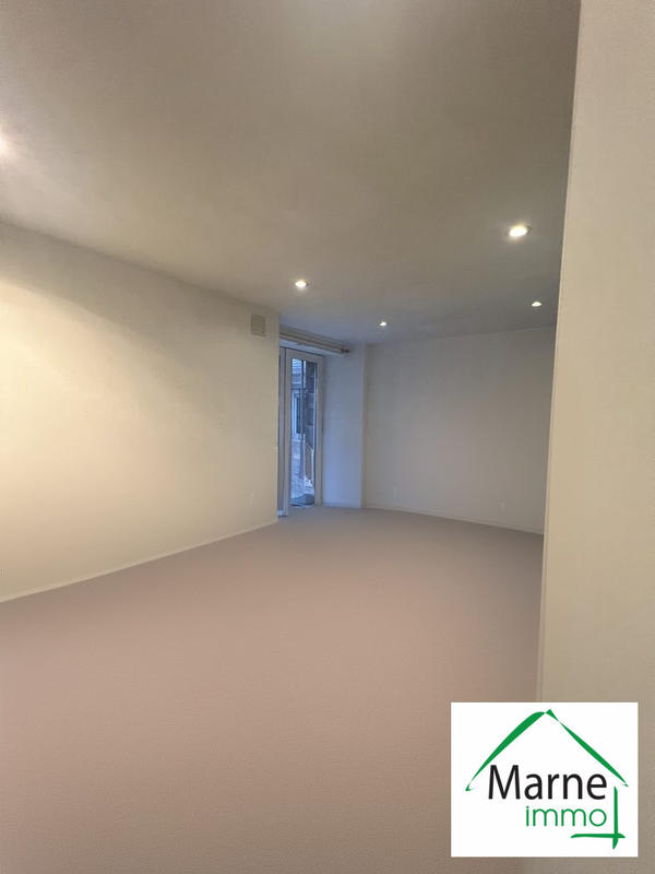 Appartement - 100 m² - 5 pièces