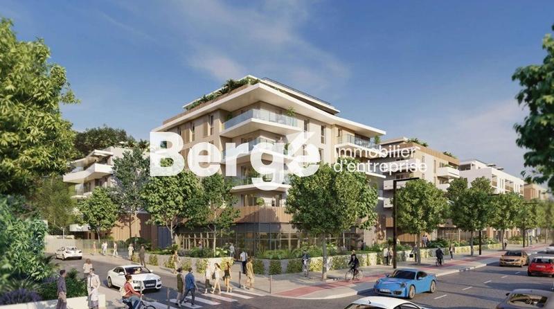 Local commercial - 200 m²