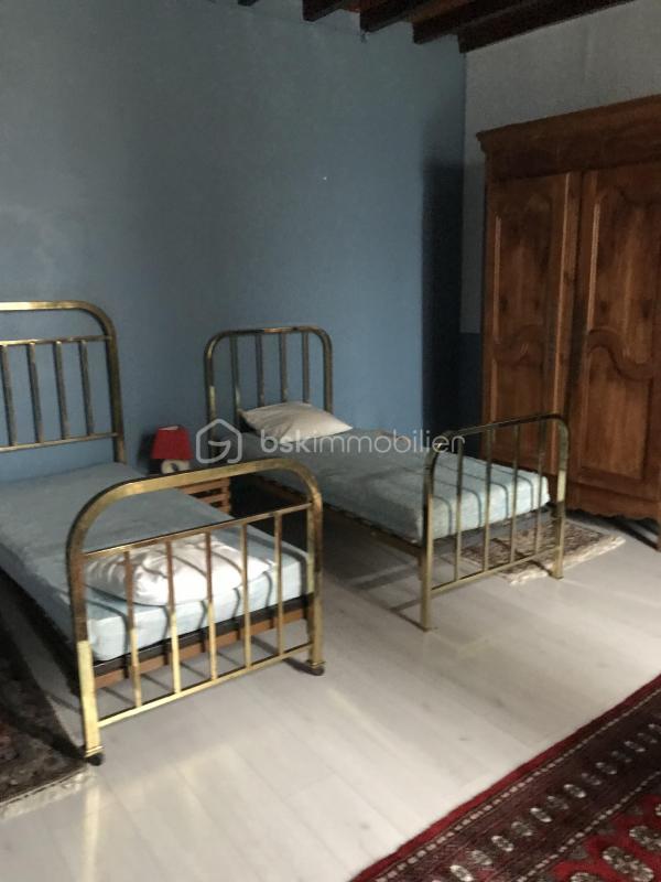 Maison ancienne - 266 m² - 8 pièces