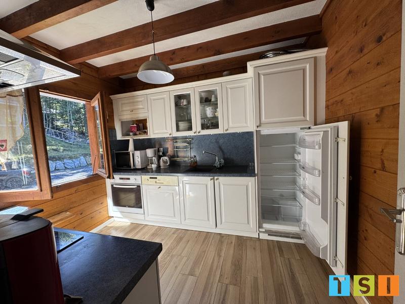 Maison - 187 m² - 11 pièces