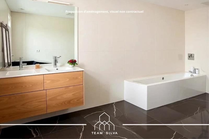 Maison - 140 m² - 5 pièces