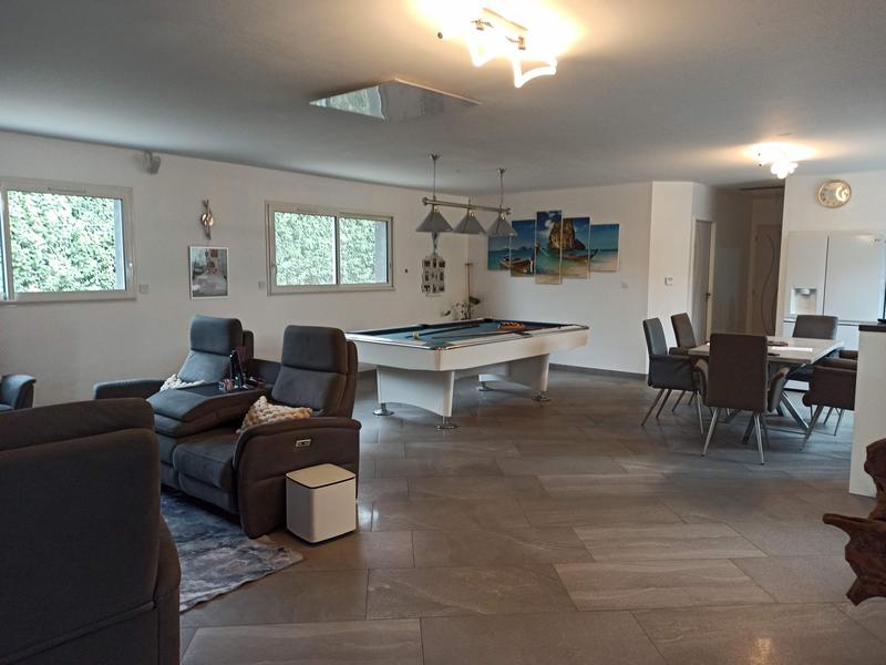 Maison traditionnelle - 152 m² - 5 pièces