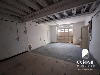 Parking / Garage - 10 m²