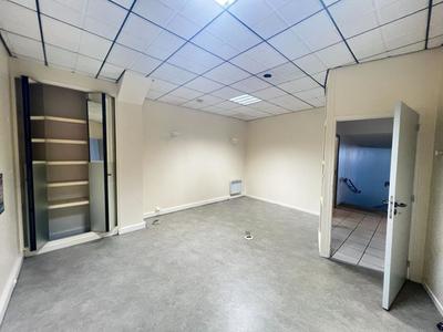 Divers - 150 m² - 6 pièces