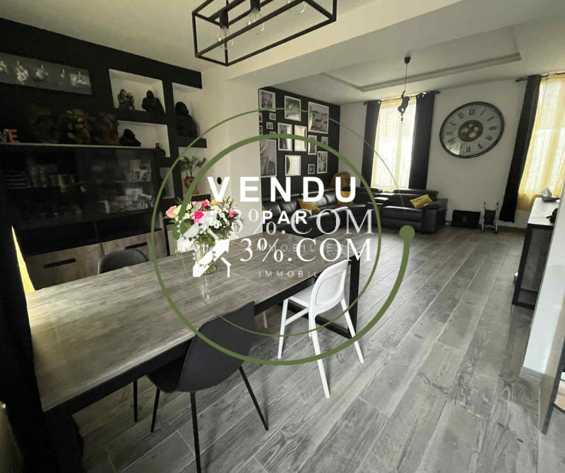 Maison - 151 m² - 7 pièces