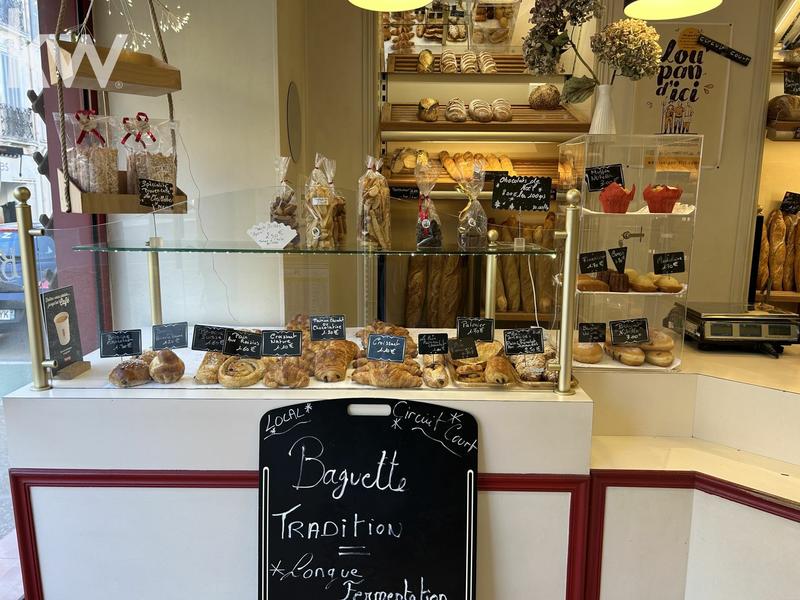 Fonds de commerce - Magasins - 90 m²