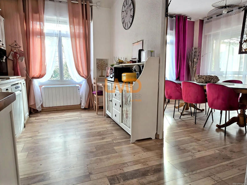 Appartement - 123 m² - 5 pièces